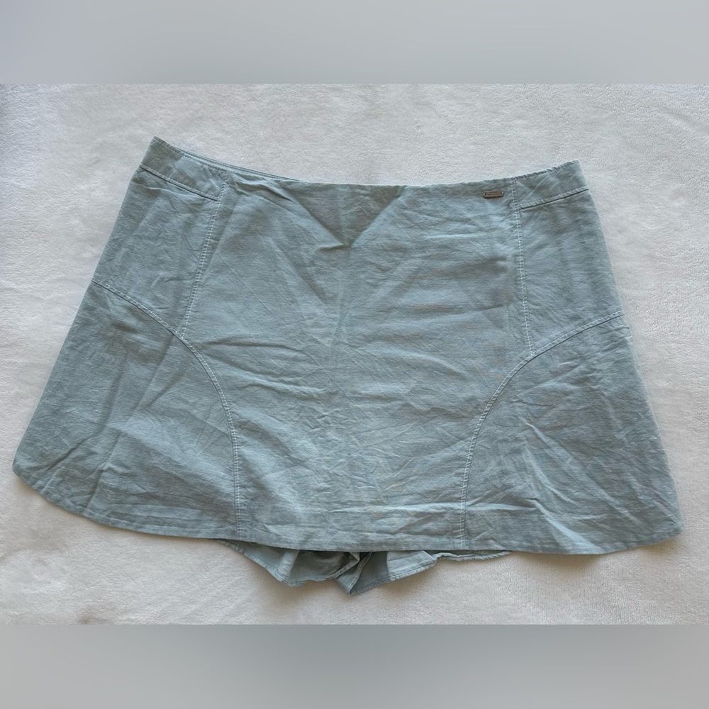 A/X ARMANI EXCHANGE  WOMEN’S SKORT SIZE 14